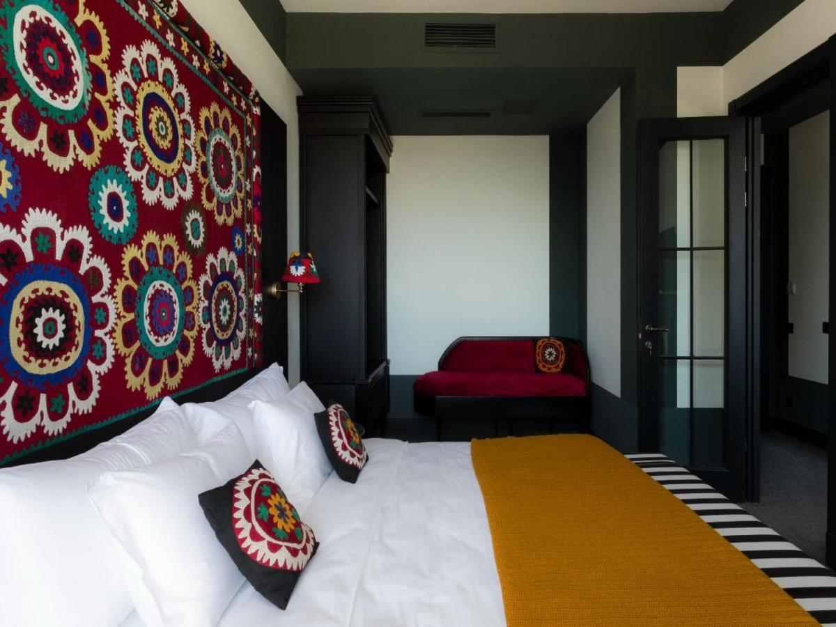 Esquisse Design Hotel Телави Екстериор снимка